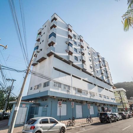 O Melhor Do Centro! Apto 01 Dormitorio Com Garagem E Ar Condicionado Balneário Camboriú Exteriör bild