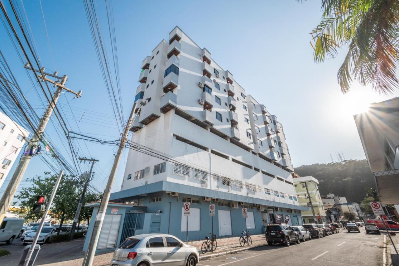 O Melhor Do Centro! Apto 01 Dormitorio Com Garagem E Ar Condicionado Balneário Camboriú Exteriör bild